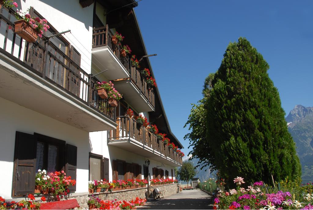 Agriturismo Plan D'Avie Aosta Luaran gambar