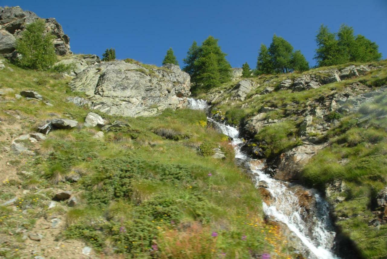 Agriturismo Plan D'Avie Aosta Luaran gambar